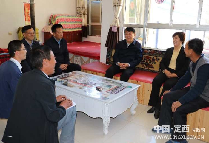 唐晓明在岷县调研脱贫攻坚工作 - 定西市人民政府