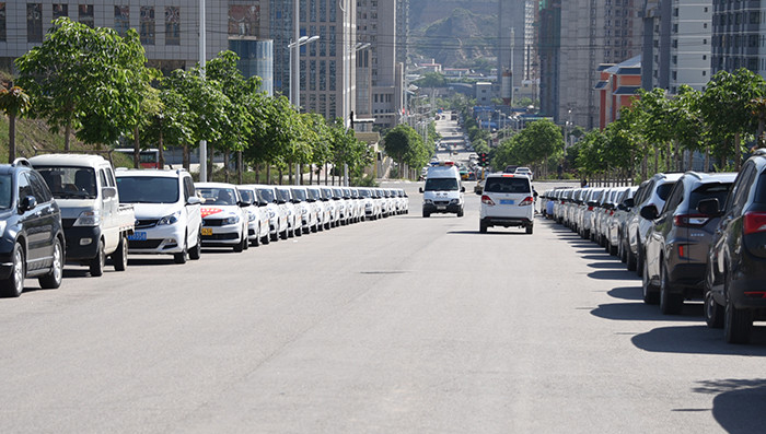 定西出租汽车企业连续七年爱心送考